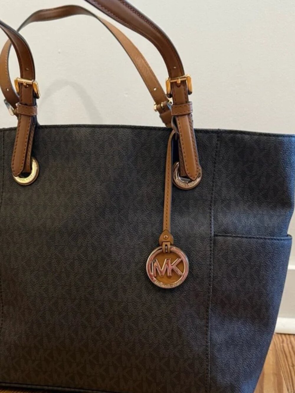 Michael Kors Jet Set Large Travel Shoulder Signature Tote Brown/Tan EUC